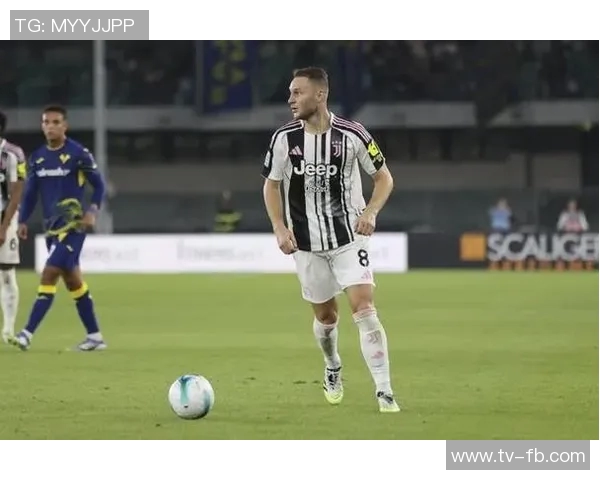 斯帕莱蒂称赞库普梅纳斯适应新位置展现积极防守意识