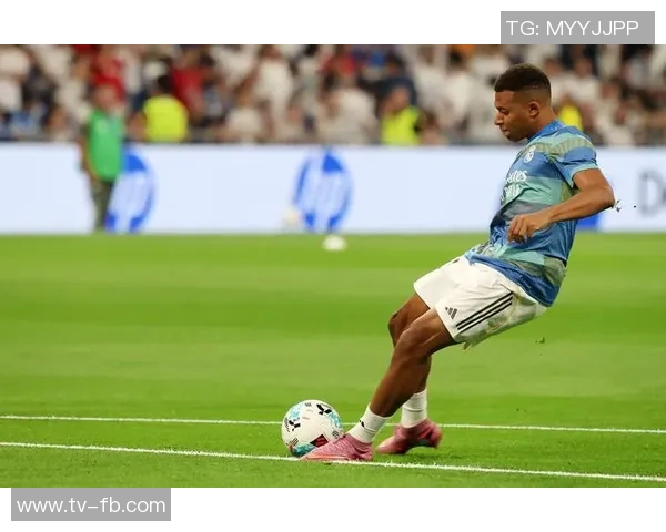 姆巴佩在欧冠赛场表现出色禁区触球29次射门18次进5球领跑参赛球员